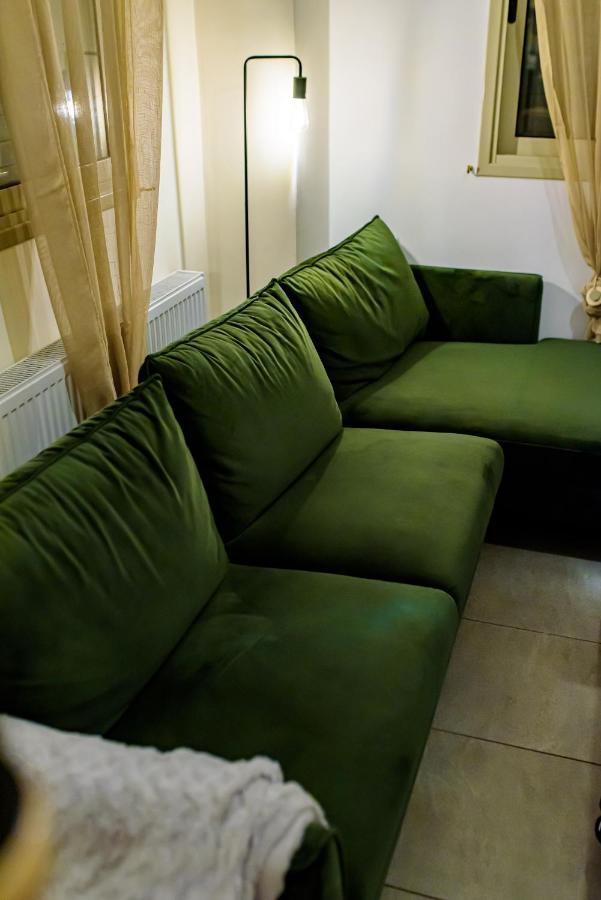 דירות אגרוס Aprosmeno Jacuzzi House 2 מראה חיצוני תמונה