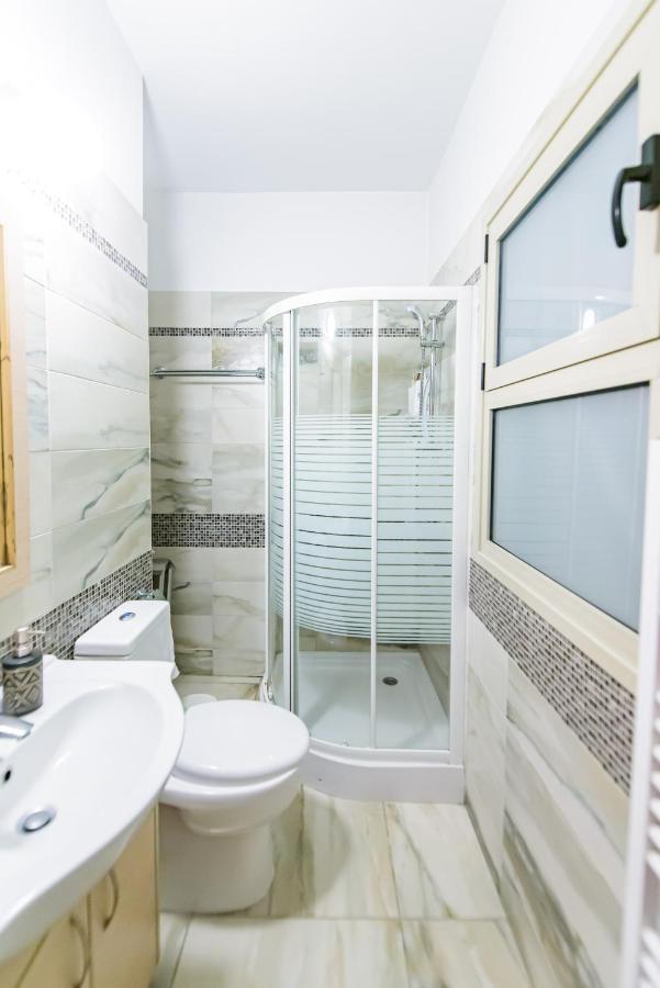 דירות אגרוס Aprosmeno Jacuzzi House 2 מראה חיצוני תמונה